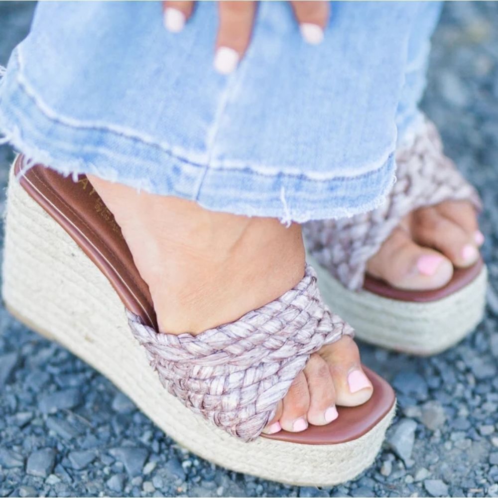 BRAND NEW OLIVIA MILLER IRMA OPEN TOE WEDGE HEEL SANDAL